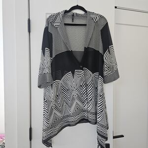 I.C BY CONNIE K Flowy Button Up Top